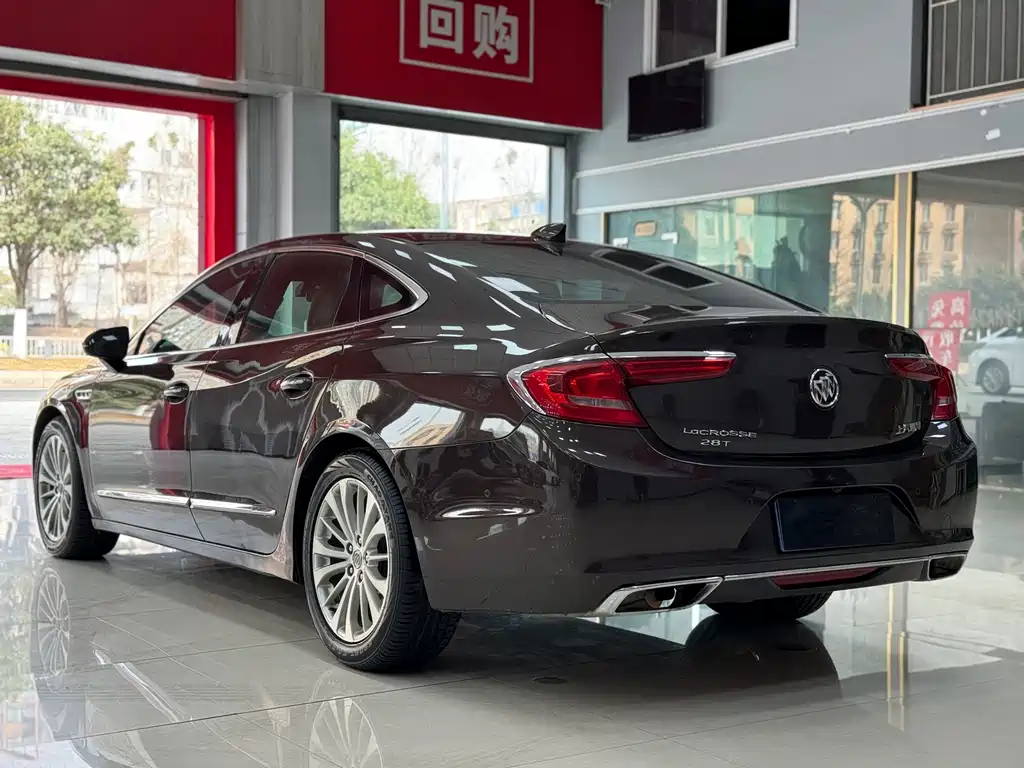 Buick LaCrosse 2017 — фото 4