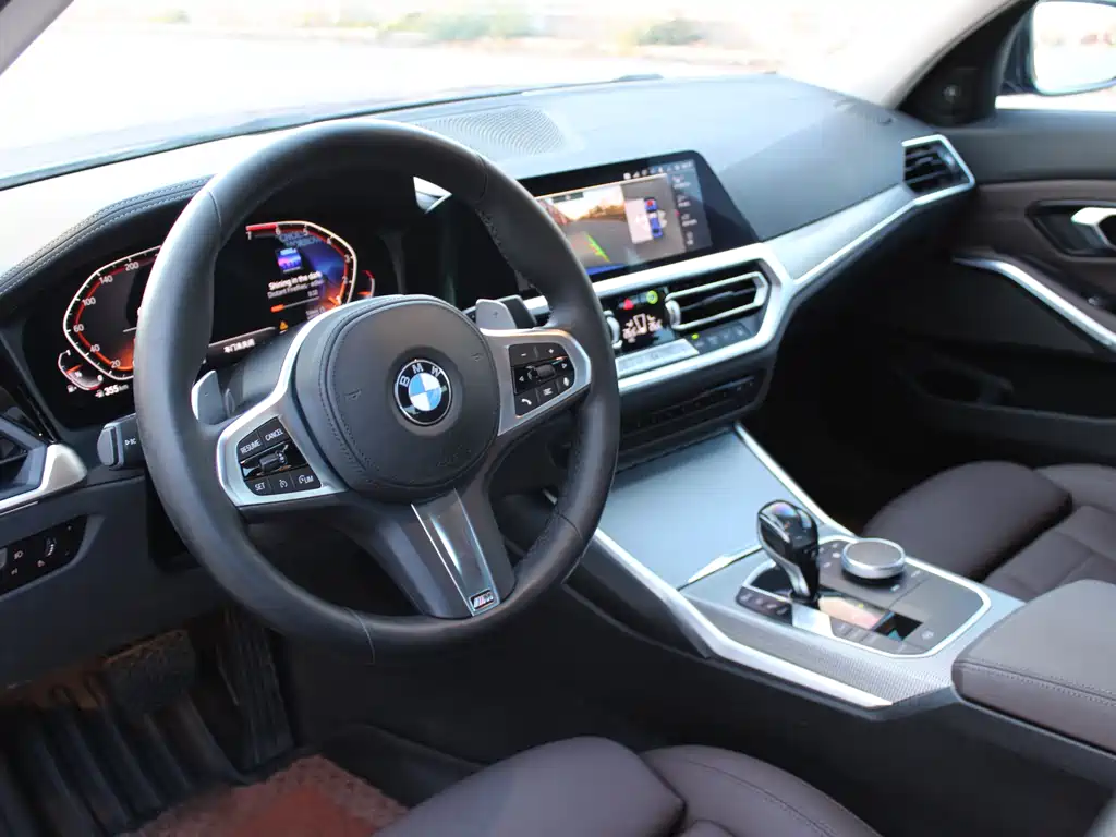 BMW 3 Series 2020 — фото 18