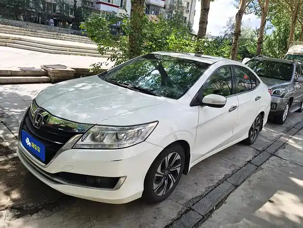Honda Crider 2016