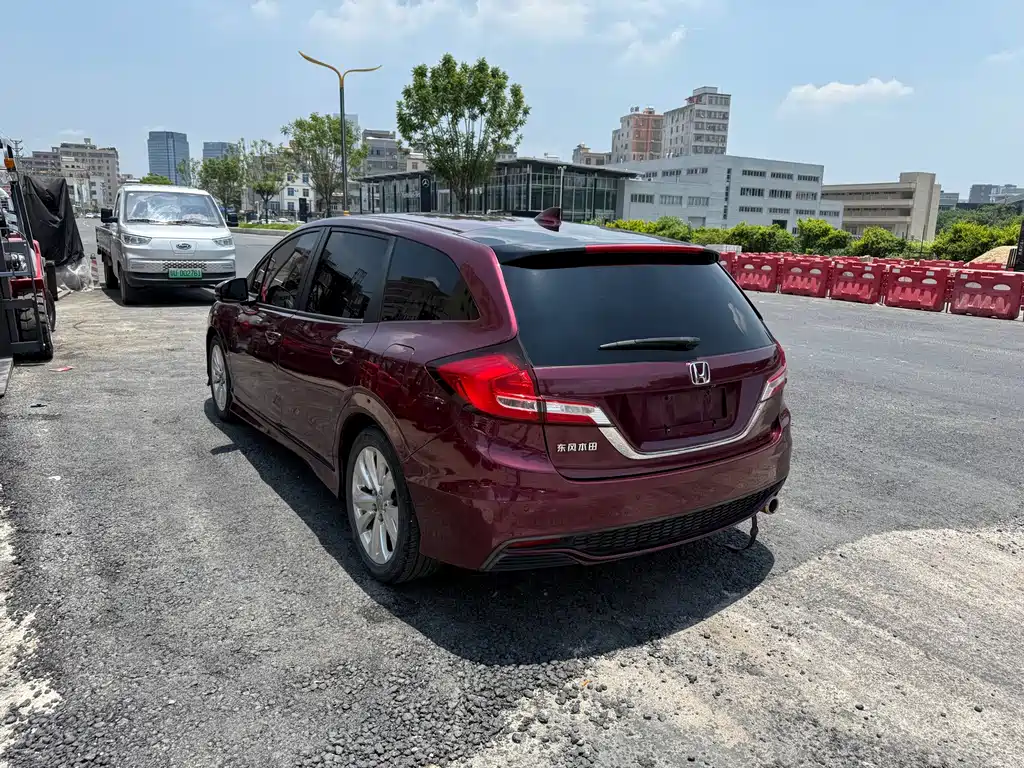 Honda Jade 2017 — фото 22