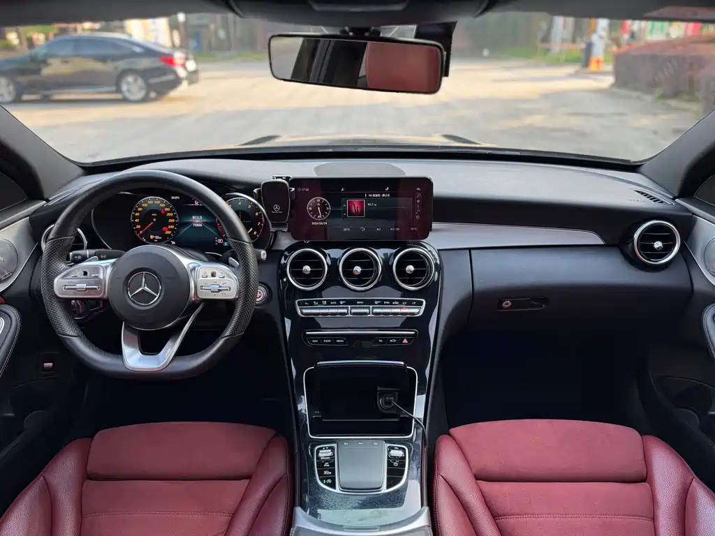 Mercedes-Benz C-Class 2020 — фото 12
