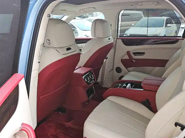 Bentley Bentayga 2019