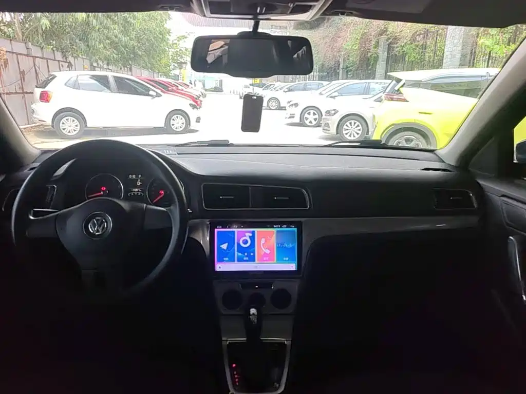 Volkswagen Gran Lavida 2015 — фото 10