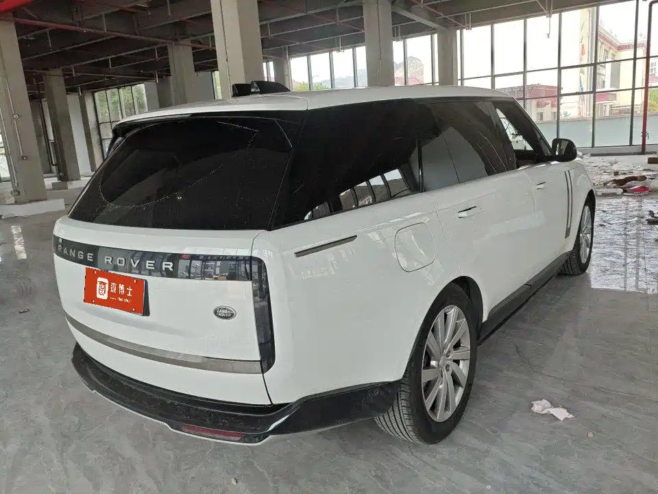 Land Rover Range Rover 2025 — фото 10