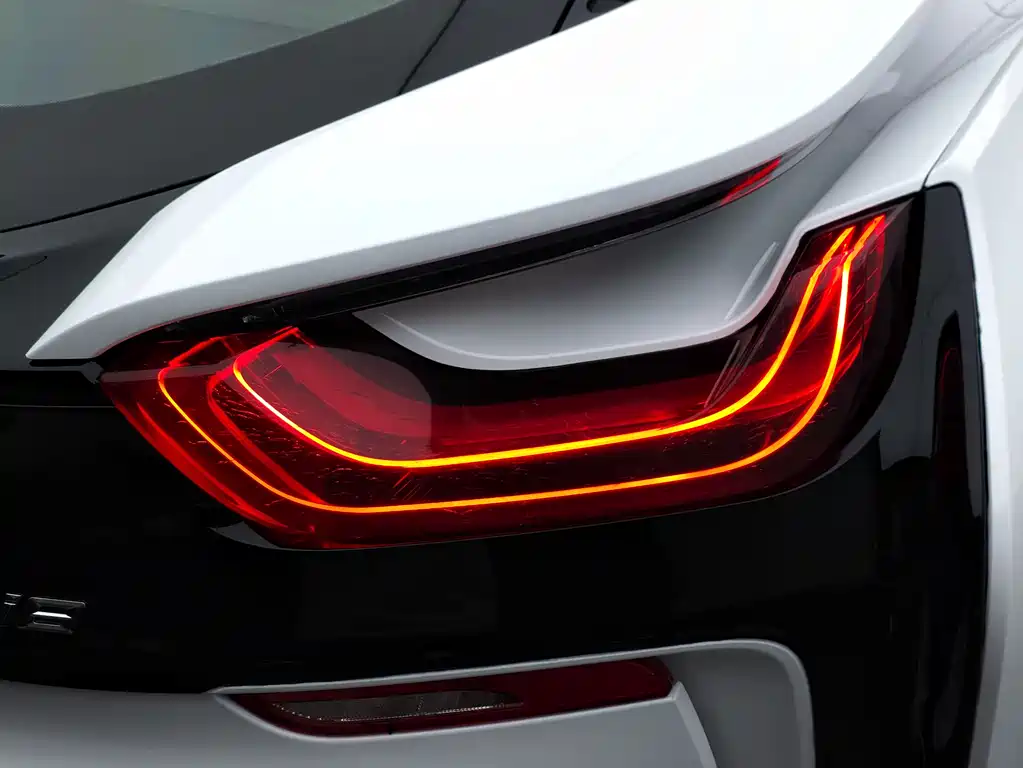 BMW i8 2017 — фото 50