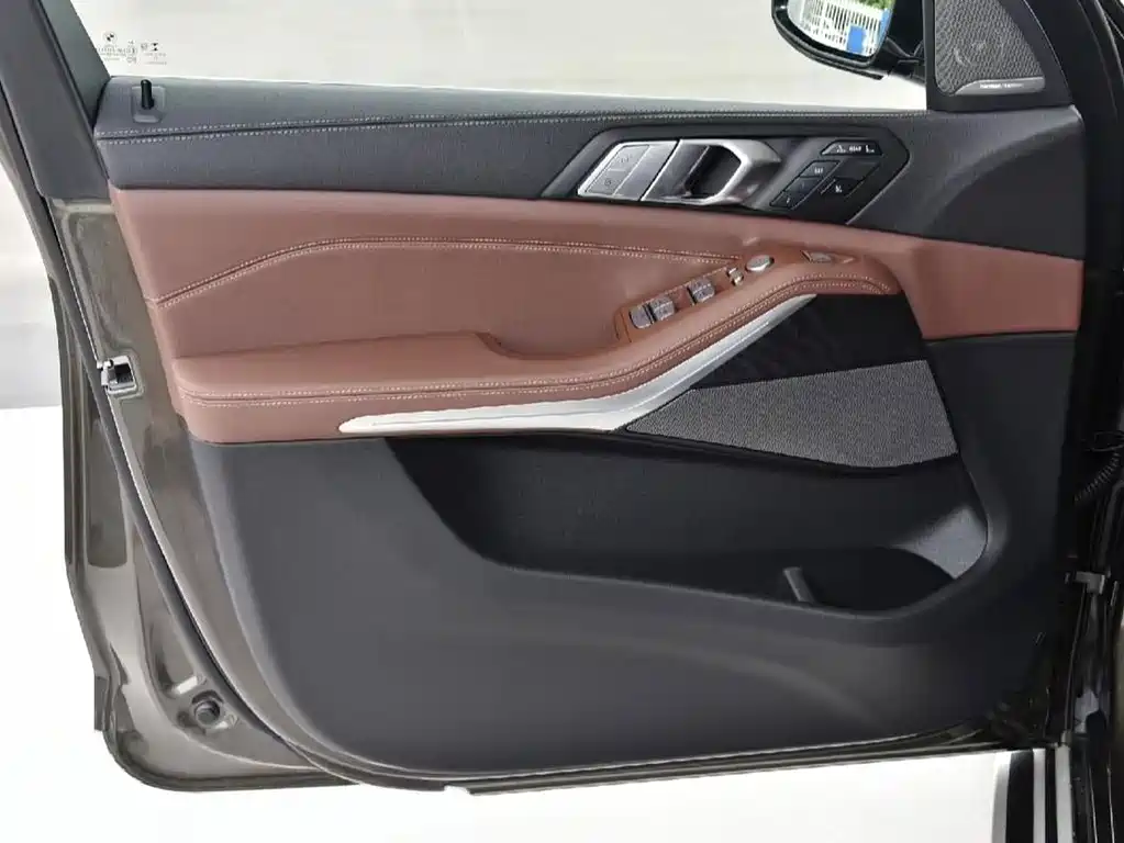 BMW X7 2022 — фото 10