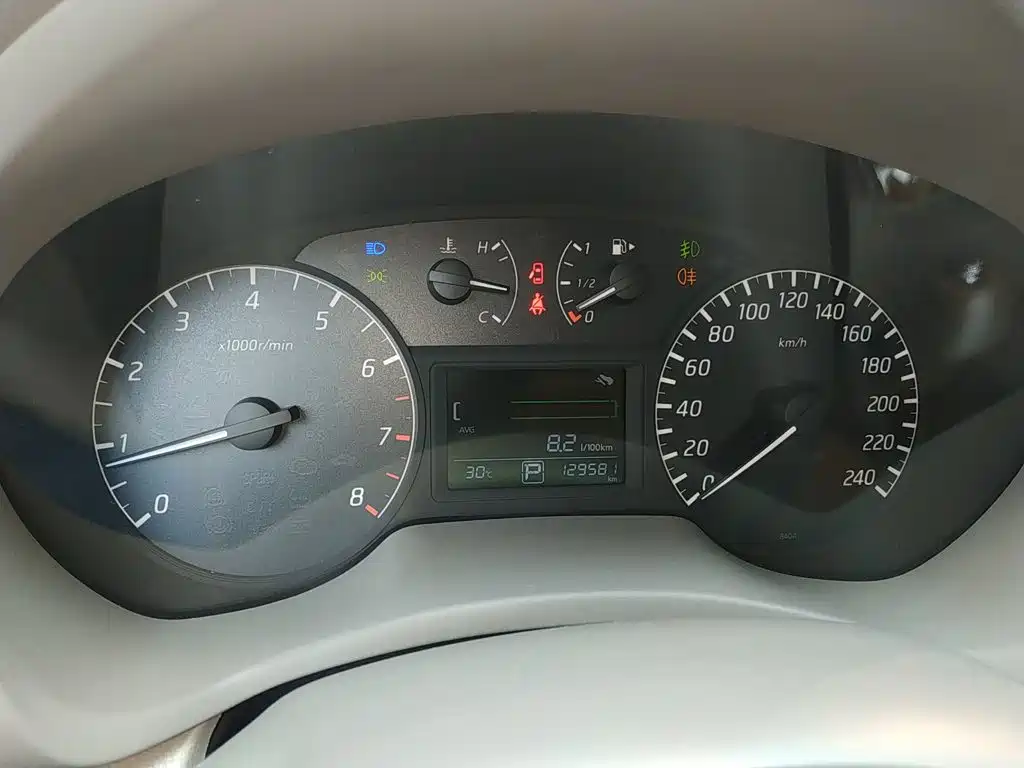 Nissan Sylphy 2016 — фото 12