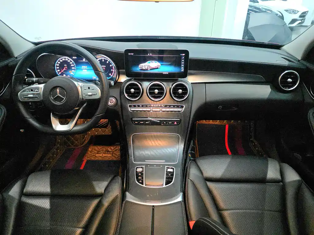 Mercedes-Benz C-Class 2020 — фото 6