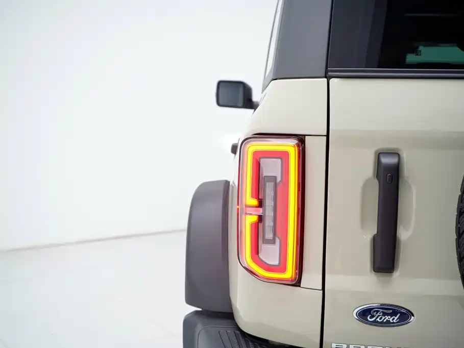 Ford Bronco 2024 — фото 14