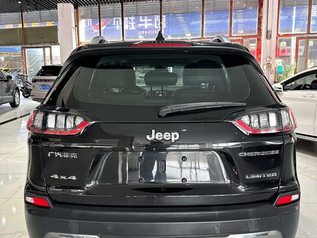 Jeep Cherokee 2019