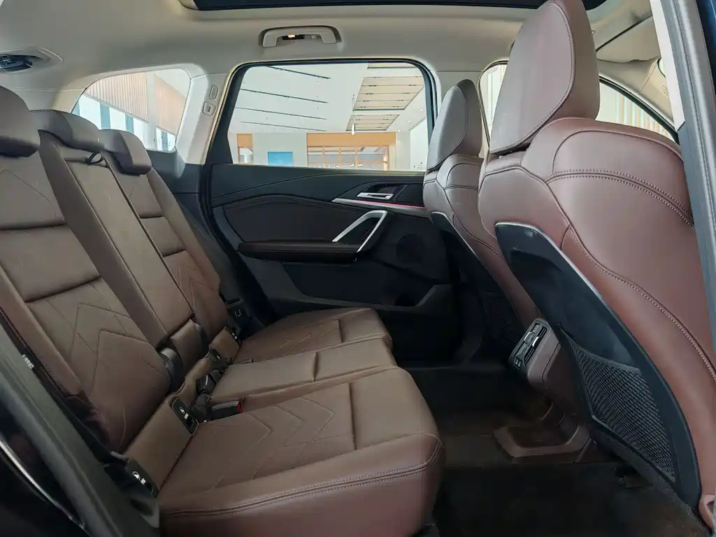 BMW X1 2025 — фото 17