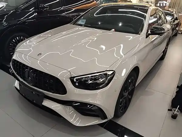 Mercedes-Benz E-Class 2021