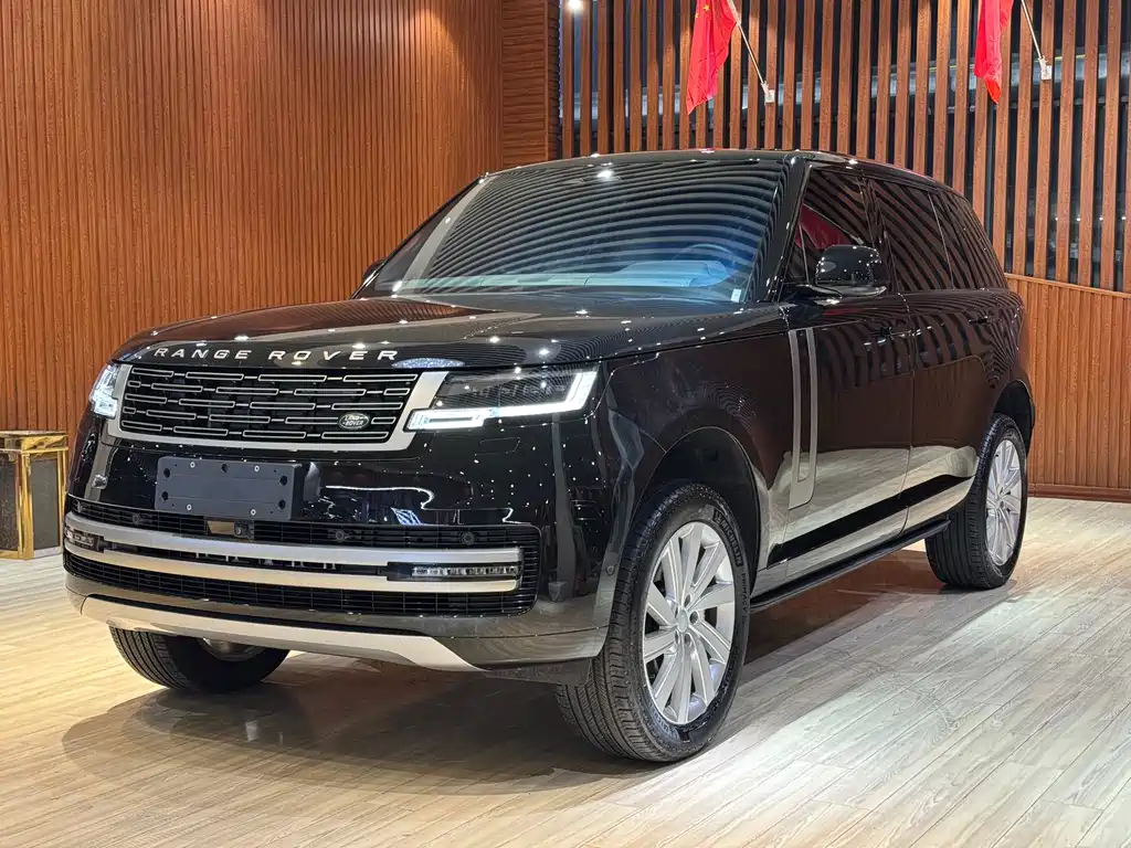Land Rover Range Rover 2025 — фото 1