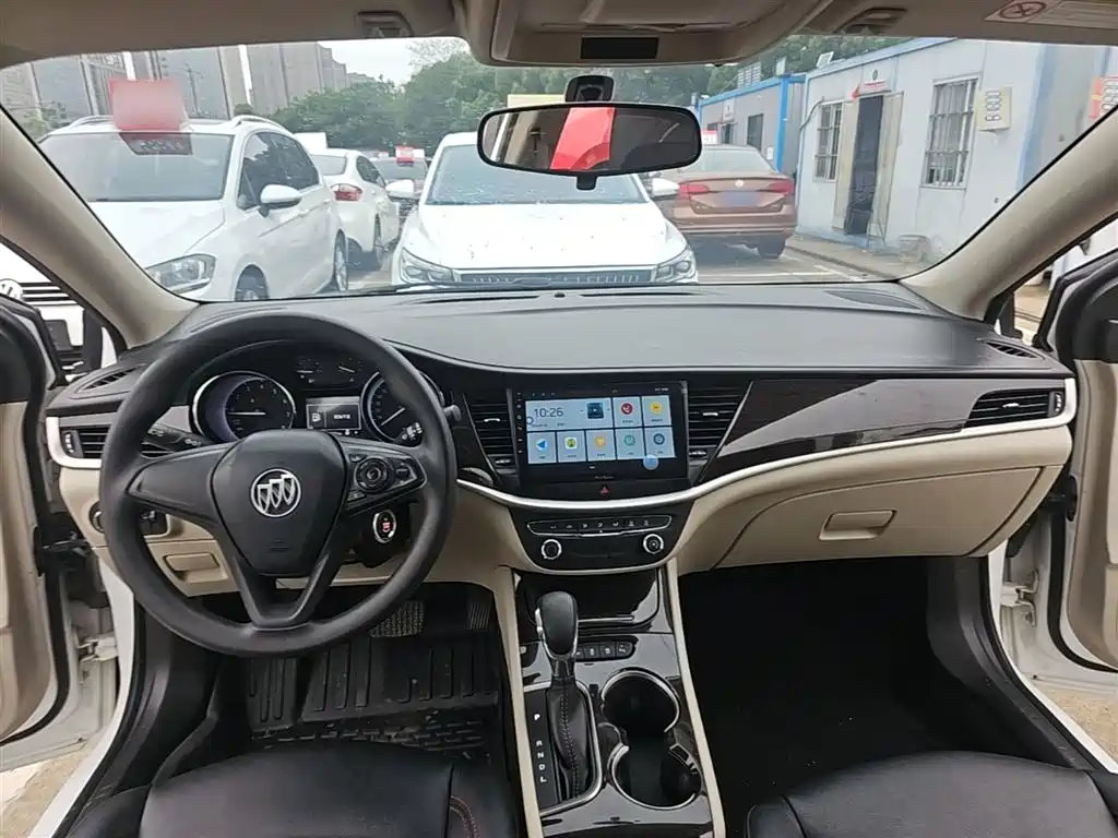 Buick Verano 2018 — фото 10