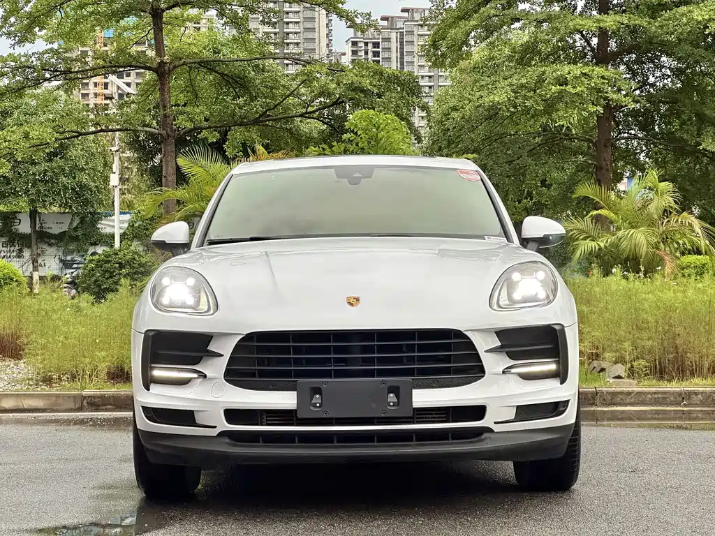Porsche Macan 2019 — фото 2
