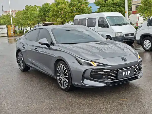 MG MG7 2023