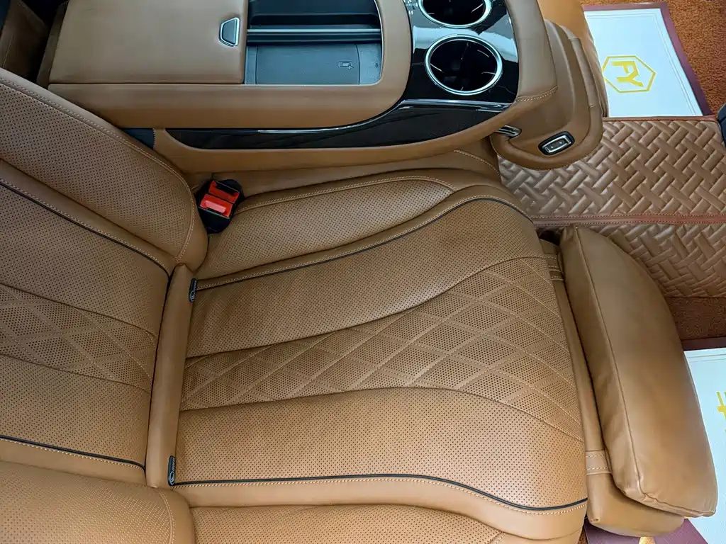 Mercedes-Benz Maybach S-Class 2020 — фото 11