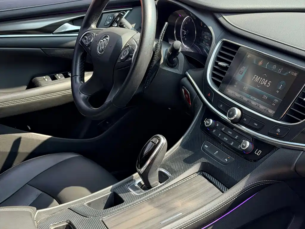 Buick LaCrosse 2019 — фото 19