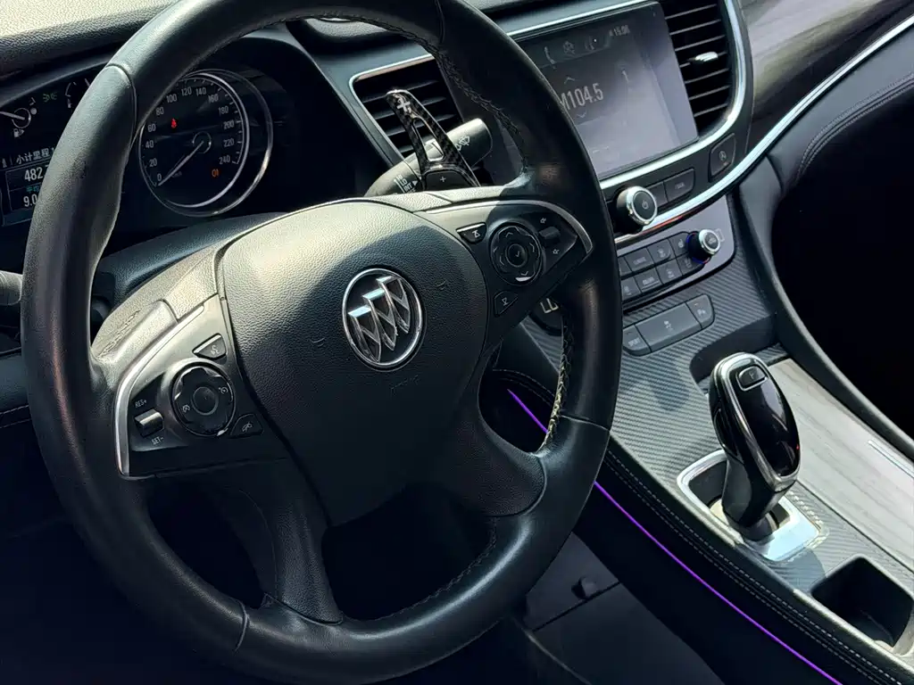 Buick LaCrosse 2019 — фото 16