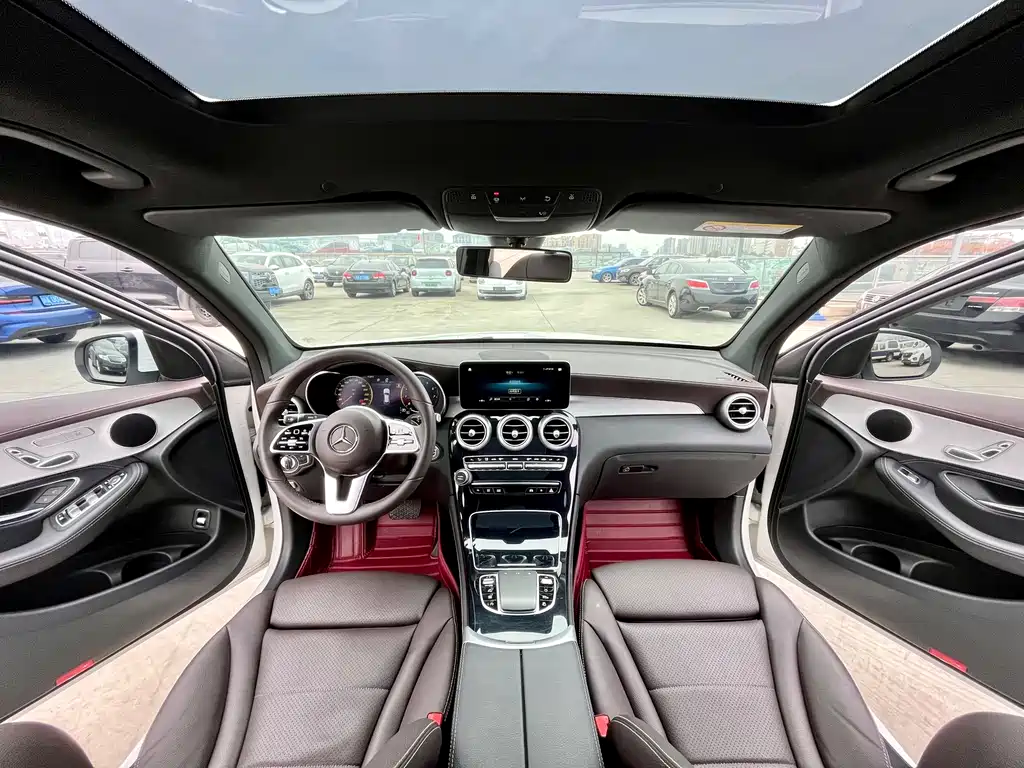 Mercedes-Benz GLC 2020 — фото 13