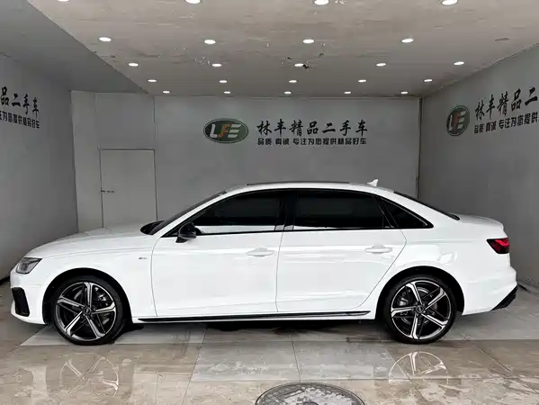 Audi A4L 2024