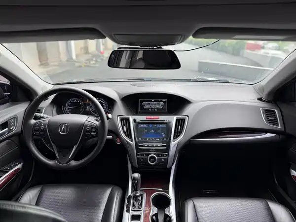Acura TLX 2016