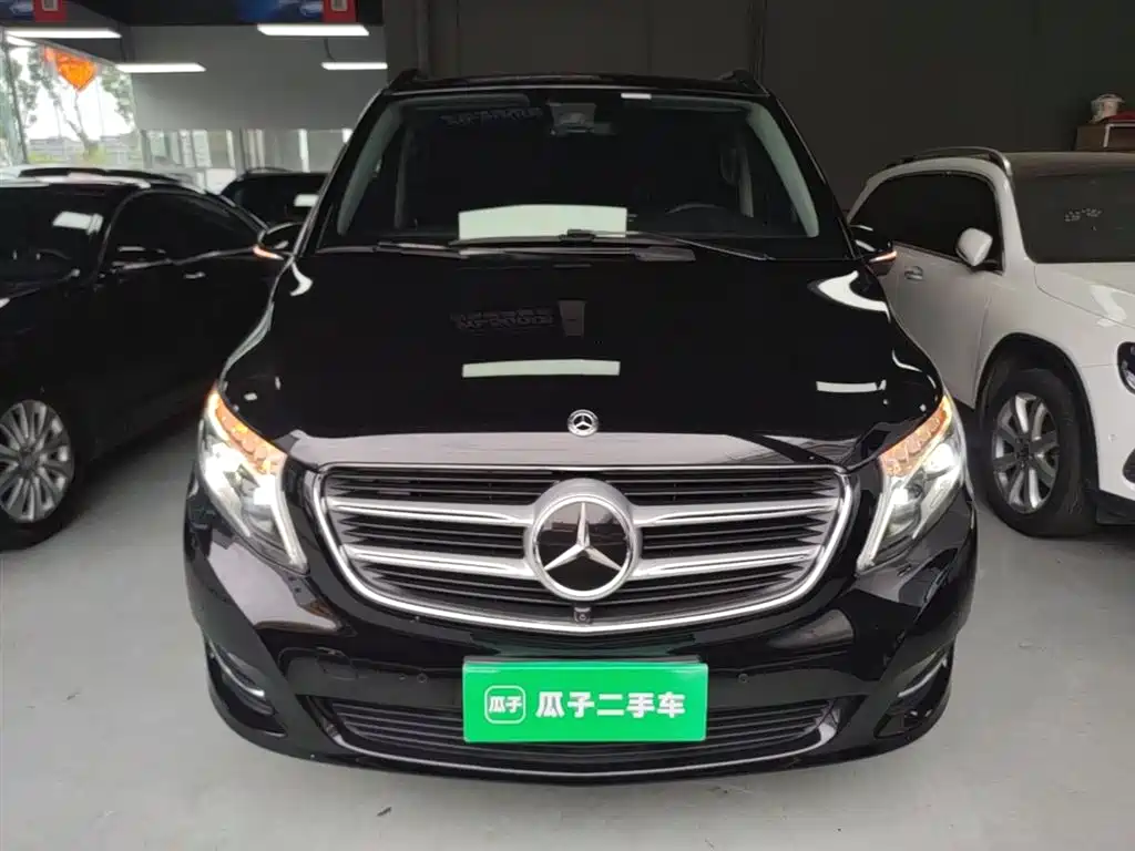 Mercedes-Benz V-Class 2020 — фото 3
