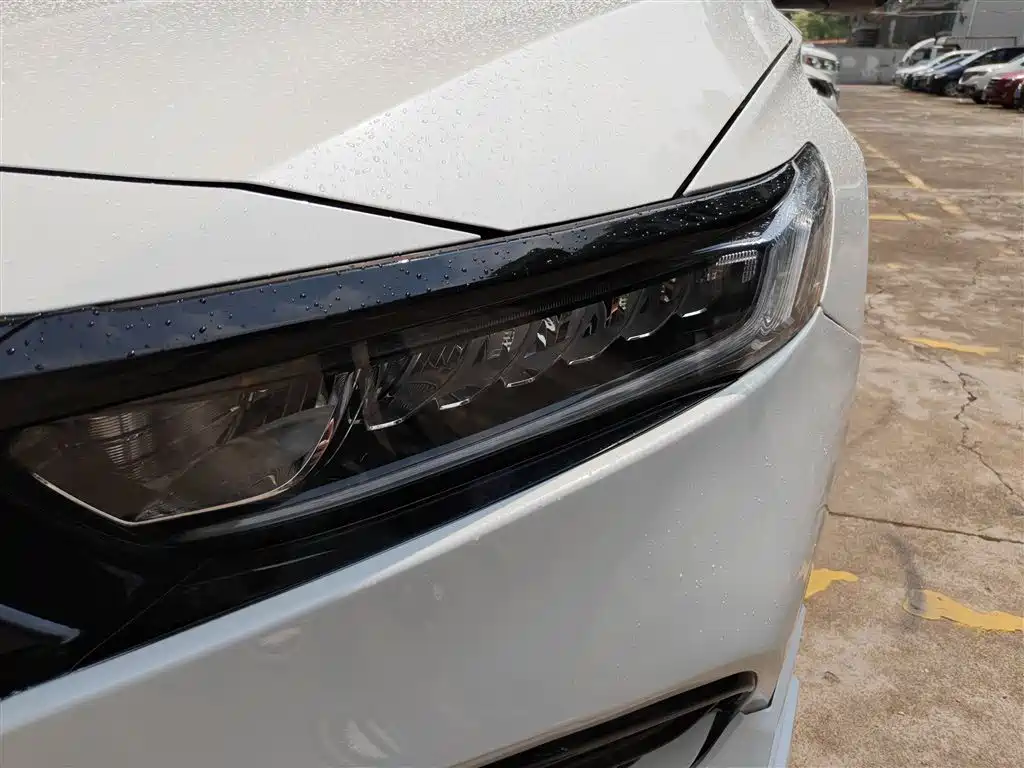 Honda Accord 2021 — фото 24