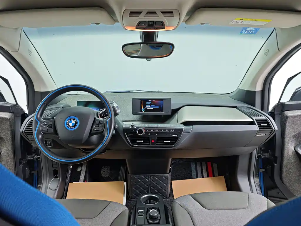 BMW i3 2017 — фото 14