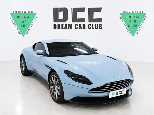 Aston Martin DB11 2019