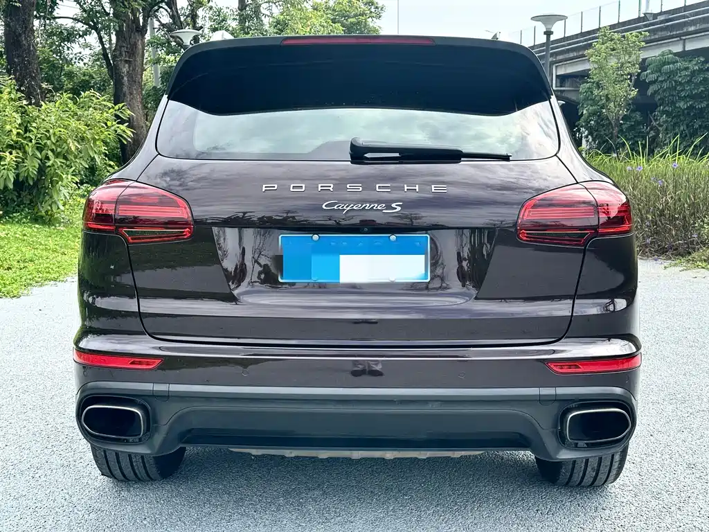 Porsche Cayenne 2017 — фото 5