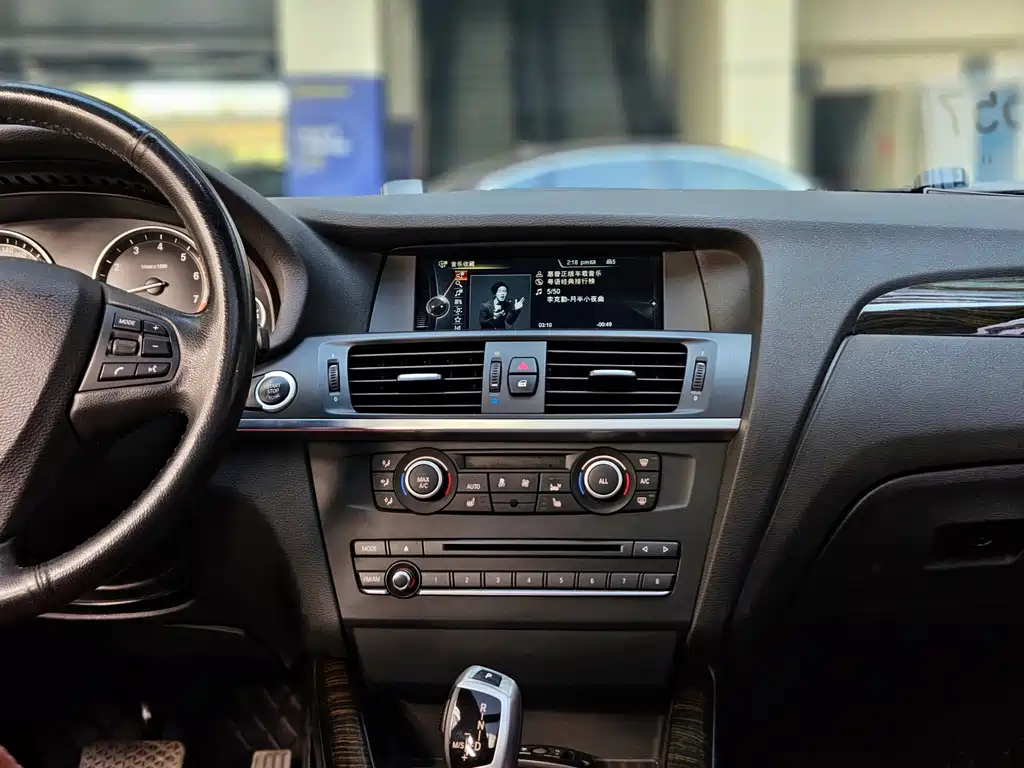 BMW X3 2014 — фото 13