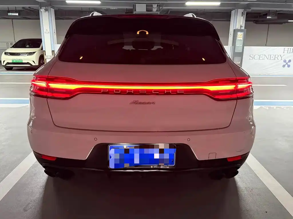 Porsche Macan 2019 — фото 10