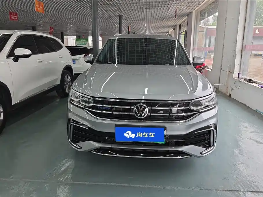 Volkswagen Tiguan L PHEV 2021
