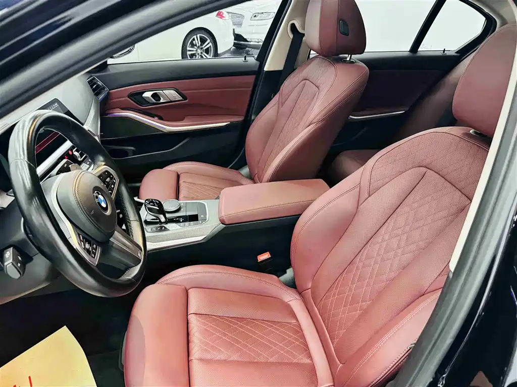 BMW 3 Series 2022 — фото 12
