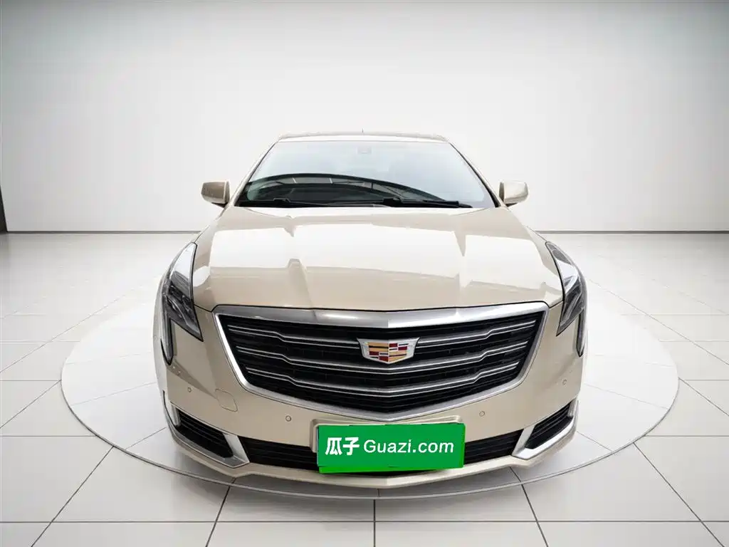 Cadillac XTS 2018 — фото 3