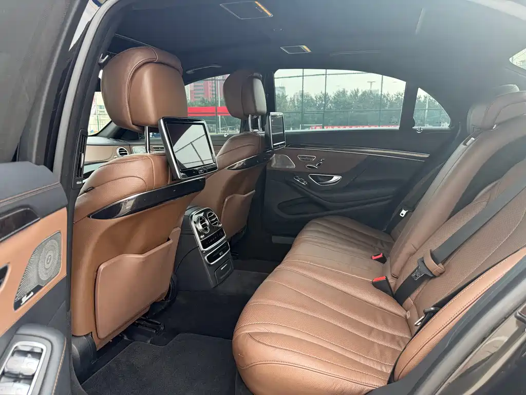 Mercedes-Benz S-Class 2015 — фото 12