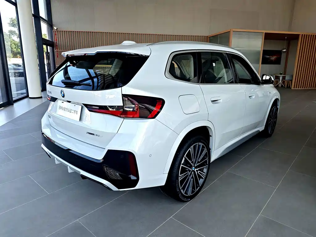 BMW X1 2025 — фото 4