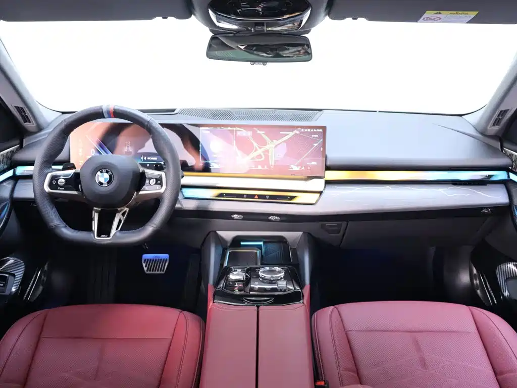 BMW 5 Series 2024 — фото 13