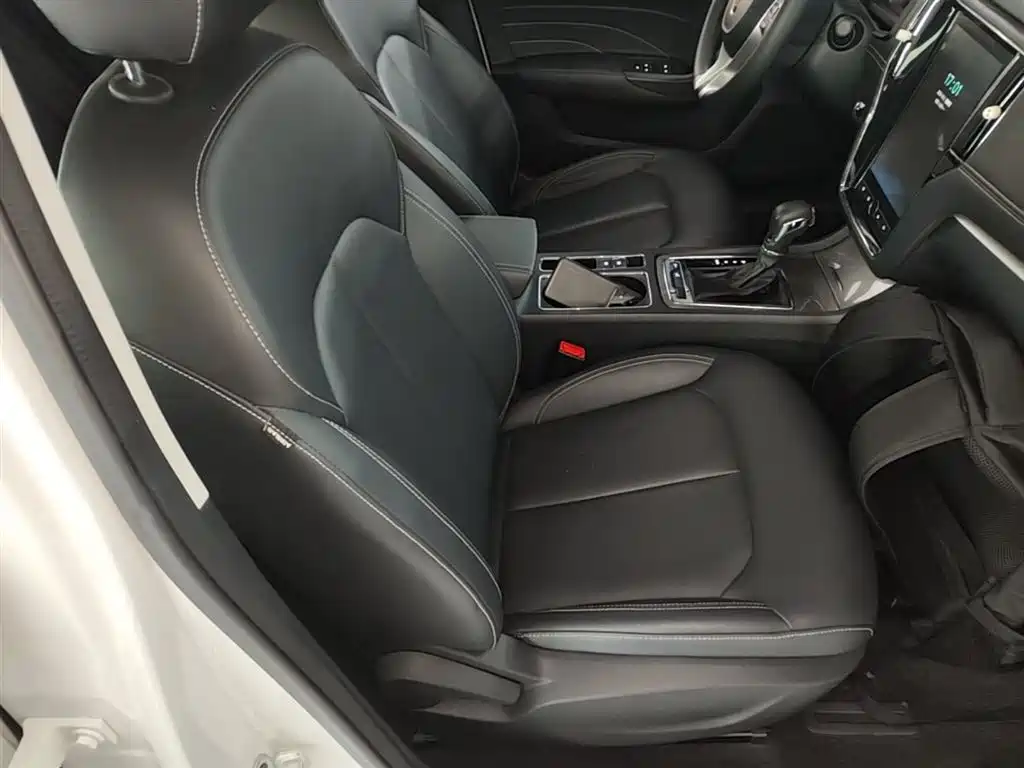 Roewe i6 Classic 2020 — фото 25
