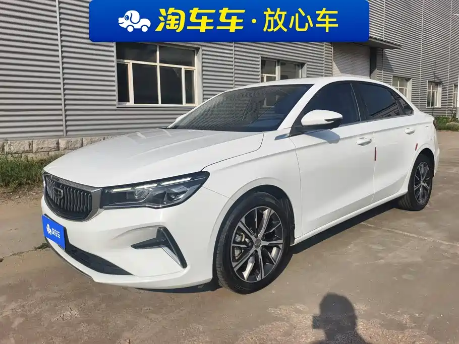 Geely Emgrand 2021
