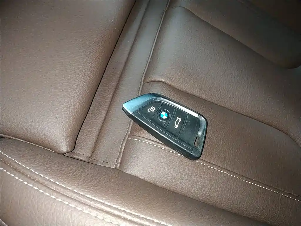 BMW X2 2020 — фото 17