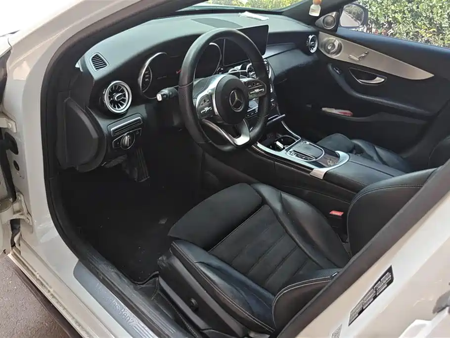 Mercedes-Benz C-Class 2019 — фото 9