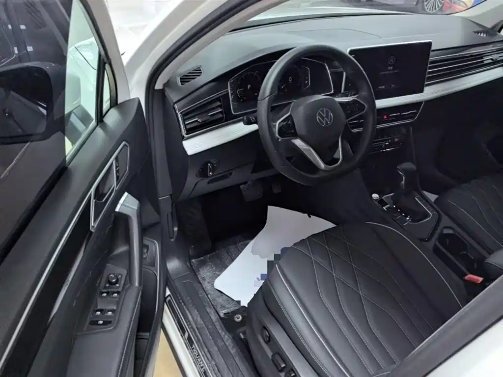 Volkswagen Tiguan L 2022 — фото 16