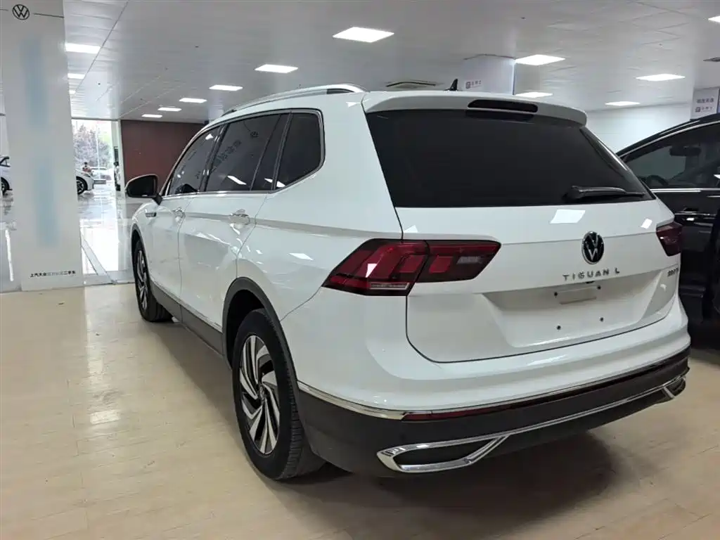 Volkswagen Tiguan L 2022 — фото 5