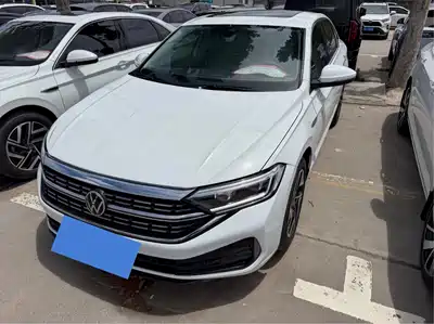 Volkswagen Sagitar 2025