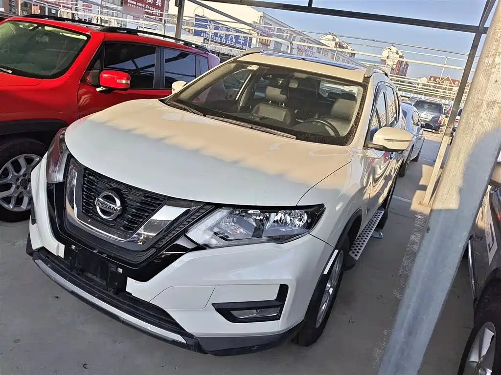 Nissan X-Trail 2019 — фото 1