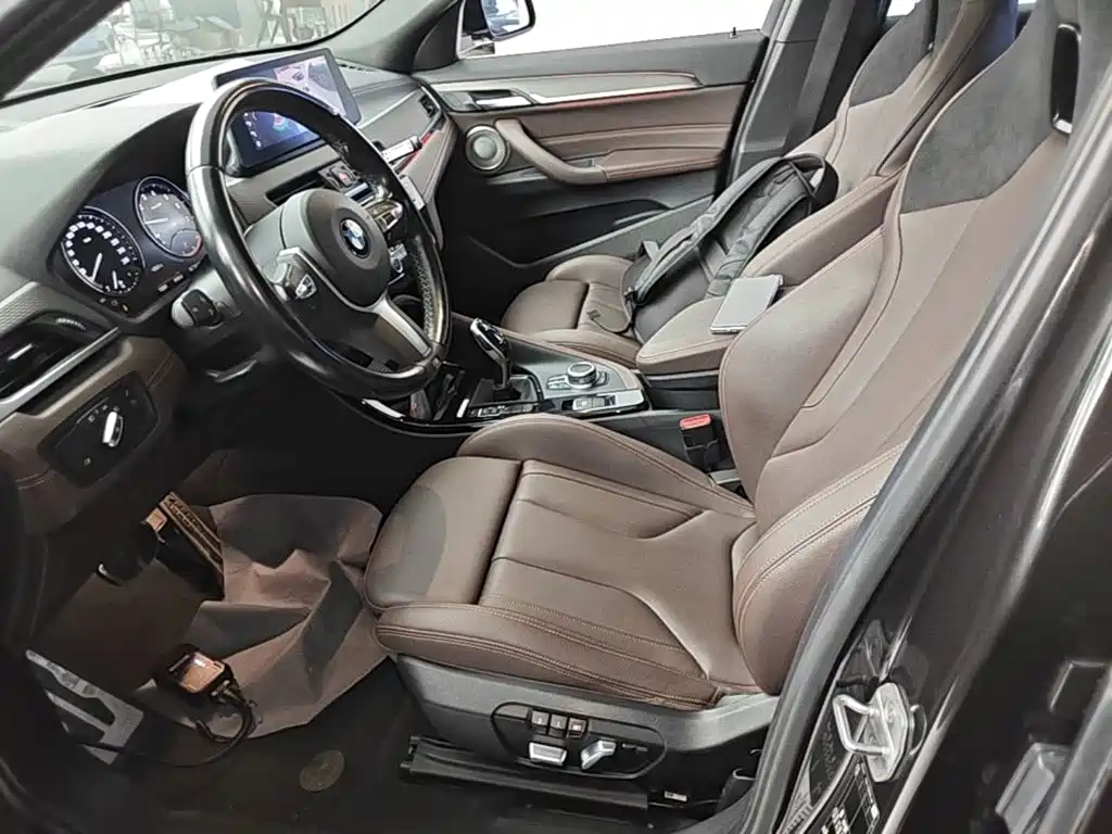 BMW X2 2021 — фото 15