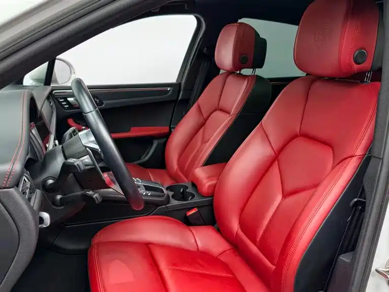 Porsche Macan 2021 — фото 15