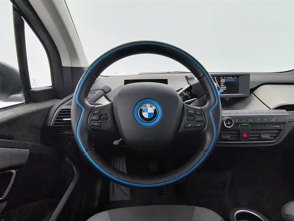 BMW i3 2017 — фото 11